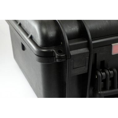 Podkładki regulacyjne wraz z przenośną walizką. Aż 600 szt w zestawie!